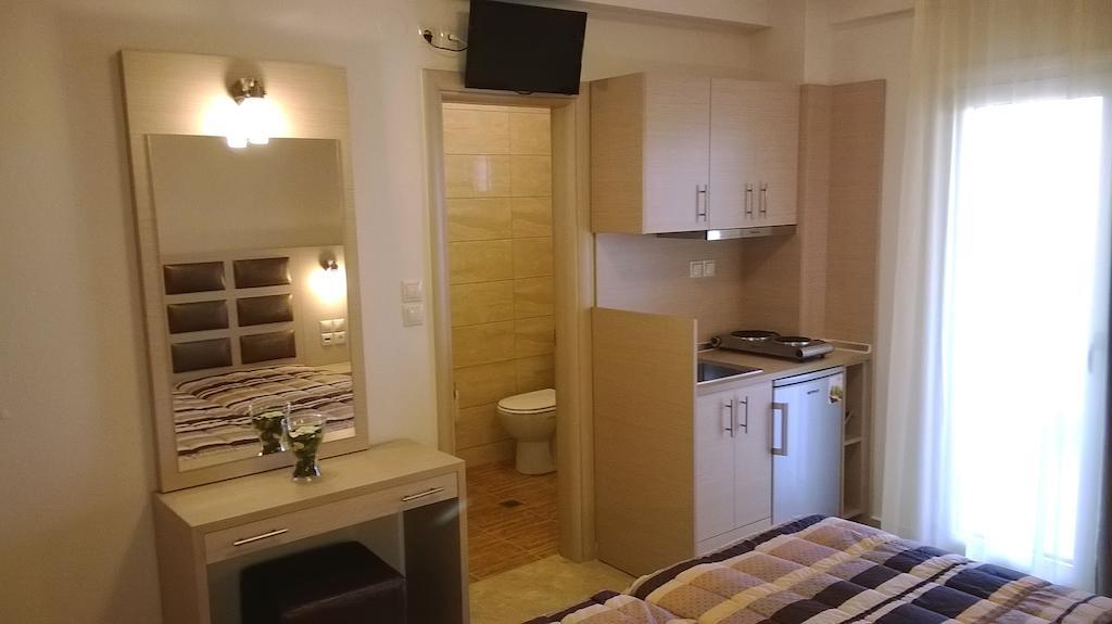 Gaia Studios & Apartments Néa Plája Szoba fotó